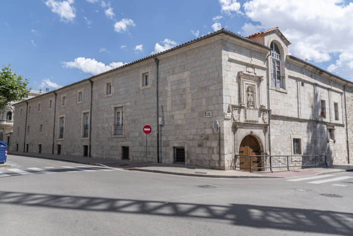 69 - Burgos - ciudad - hospital de Barrantes